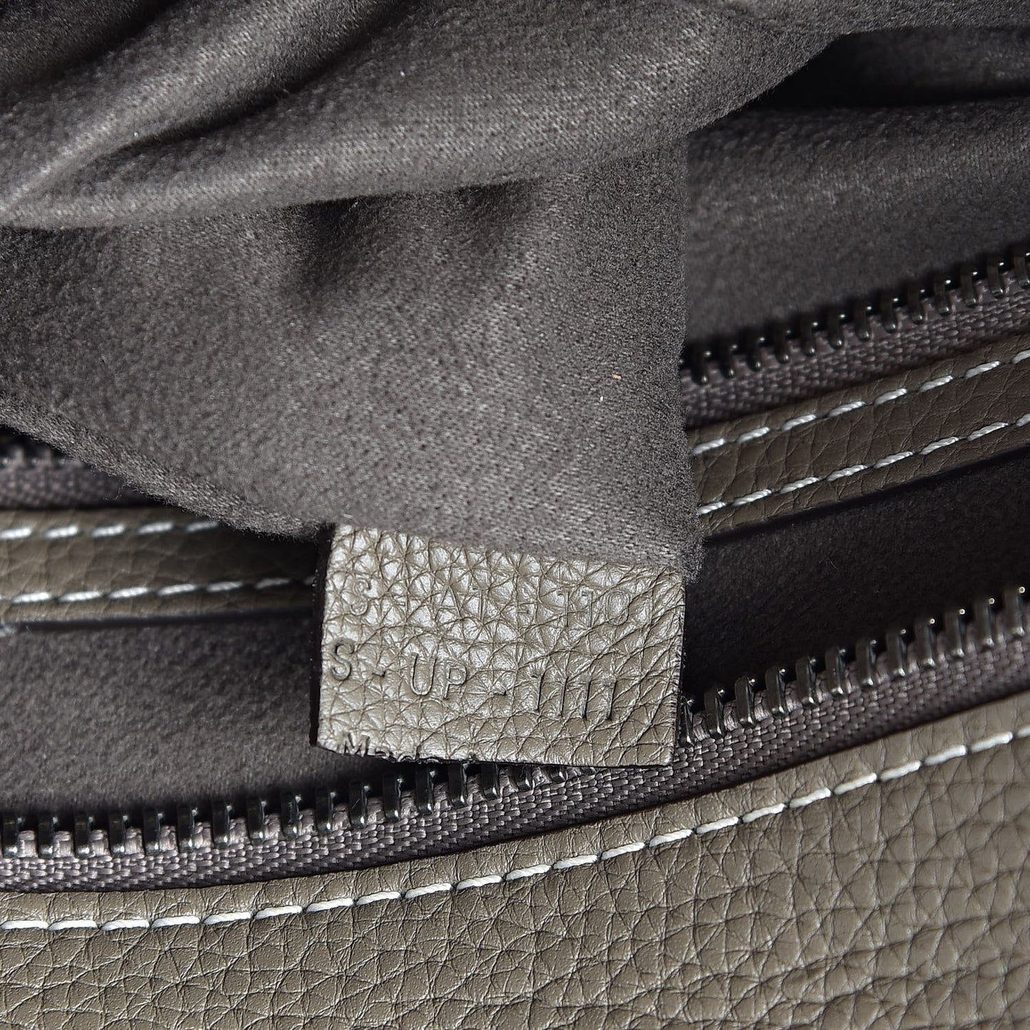 Drummed Calfskin Mini Luggage Souris