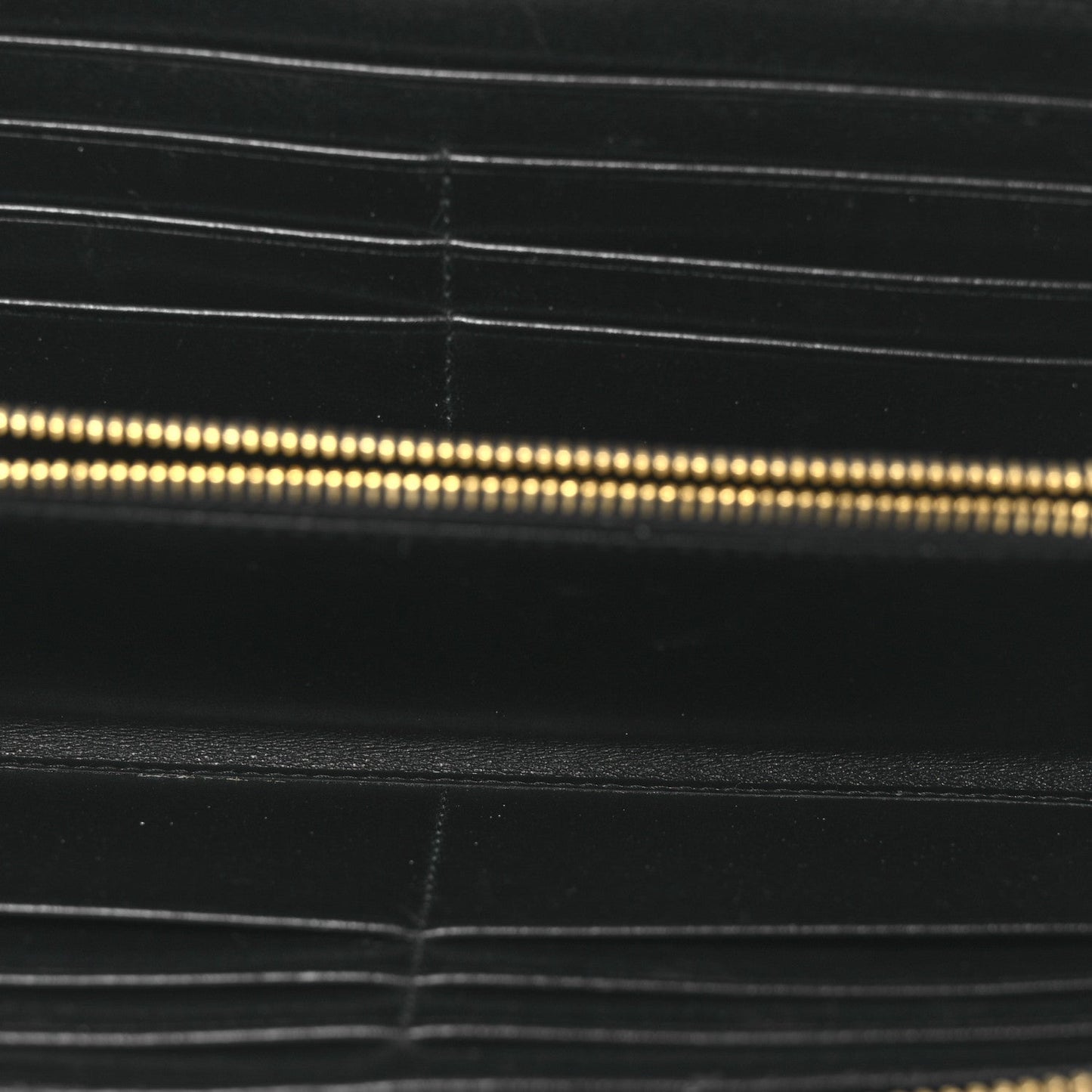 Vitello Move Bi-Color Zip Around Wallet Black