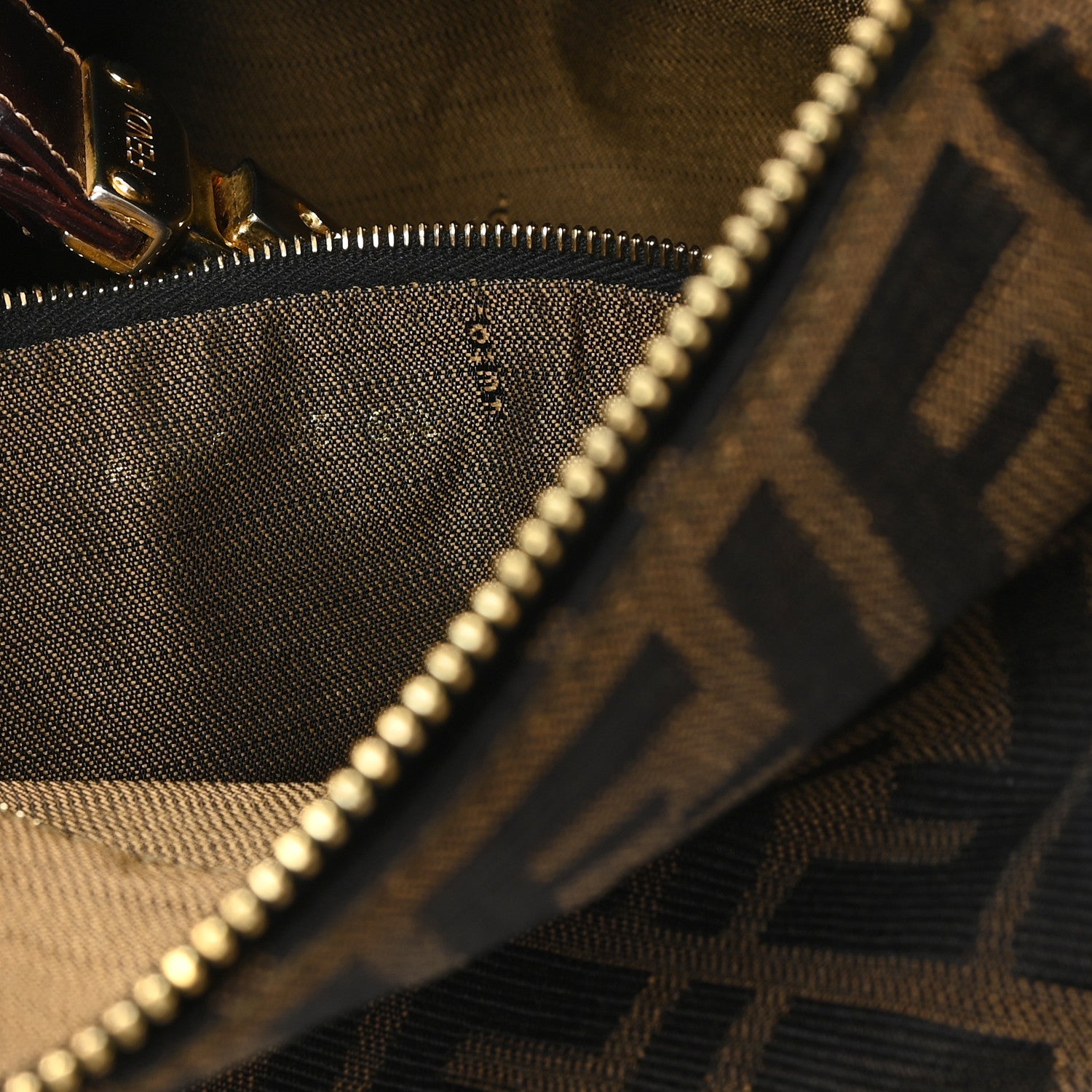 Fendi Zucca Vanity Tobacco 8 of 8