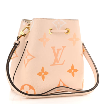 Louis Vuitton Empreinte Monogram Giant By The Pool Neonoe BB Cream Saffron 3 of 10