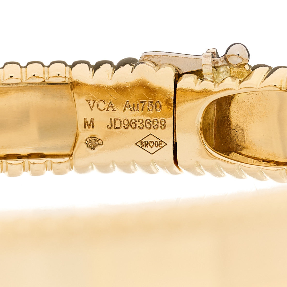 18K Yellow Gold Perlee Signature Bangle Bracelet M