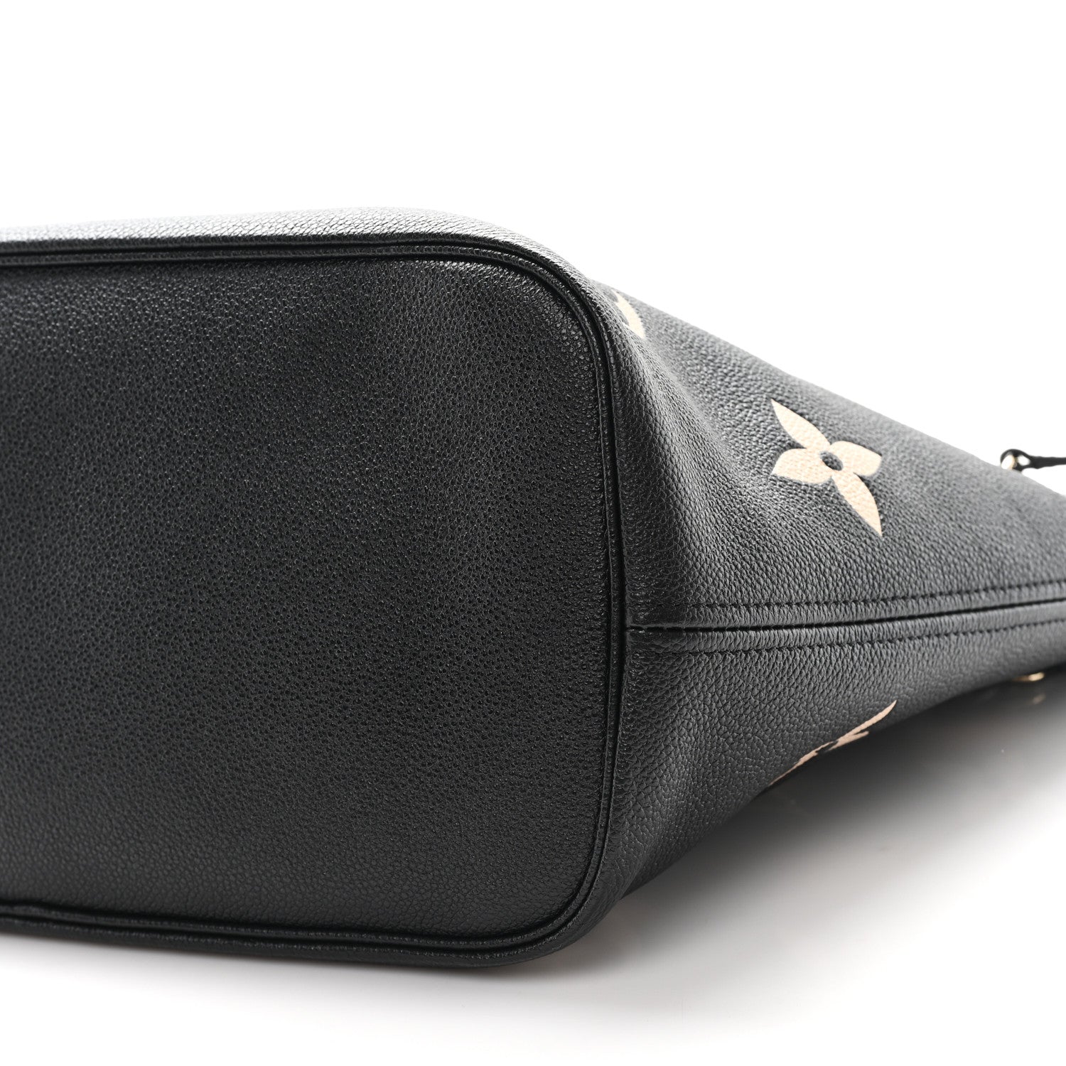 Louis Vuitton Empreinte Monogram Giant Neverfull MM Black Beige