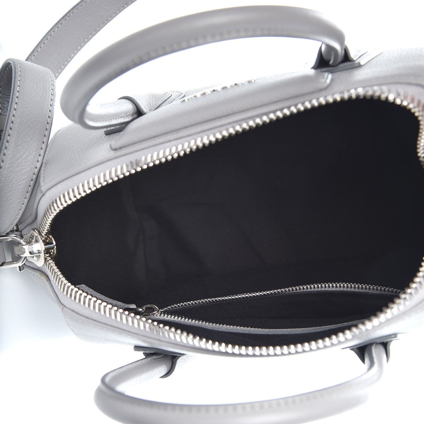 Sugar Goatskin Small Antigona Pearl Grey