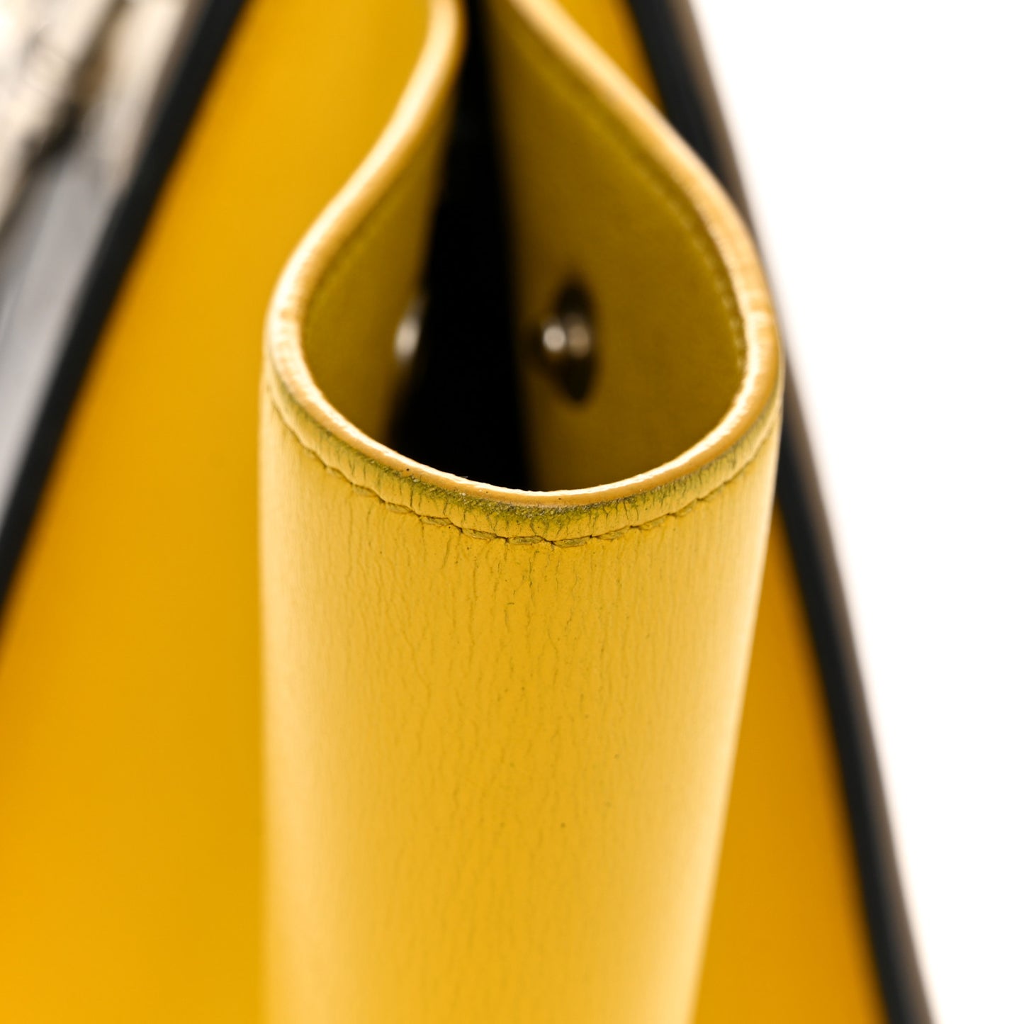 Smooth Calfskin Medium Tri-Color Trapeze Multicolor