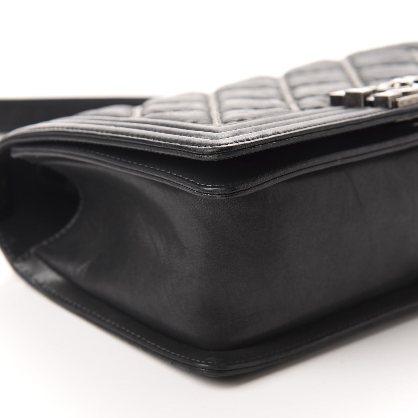Iridescent Calfskin Embellished Double Stitch Medium Boy Flap Black