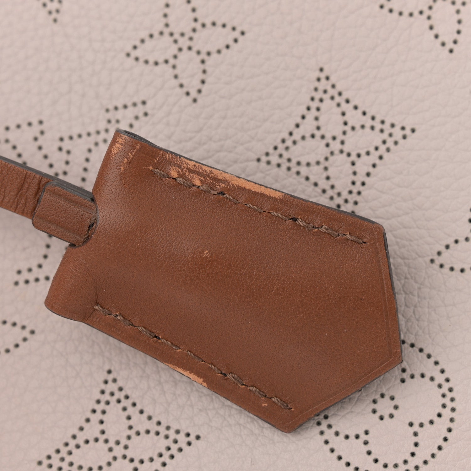 Louis Vuitton Mahina Hina PM Cream 12 of 12