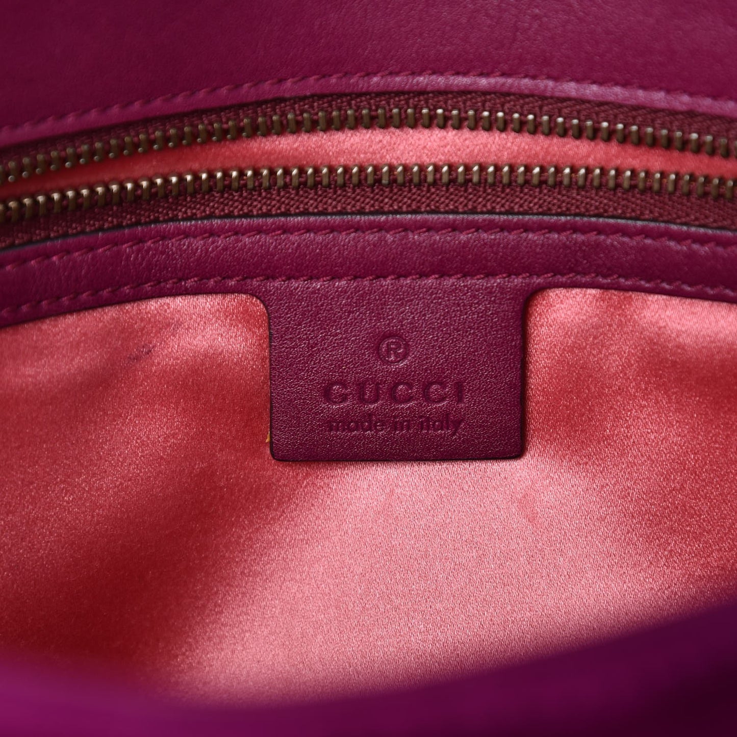 Velvet Matelasse Medium GG Marmont Shoulder Bag Fuchsia Violet Cyclamen