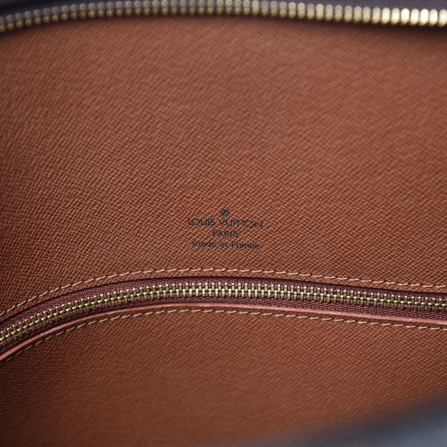 Monogram Babylone