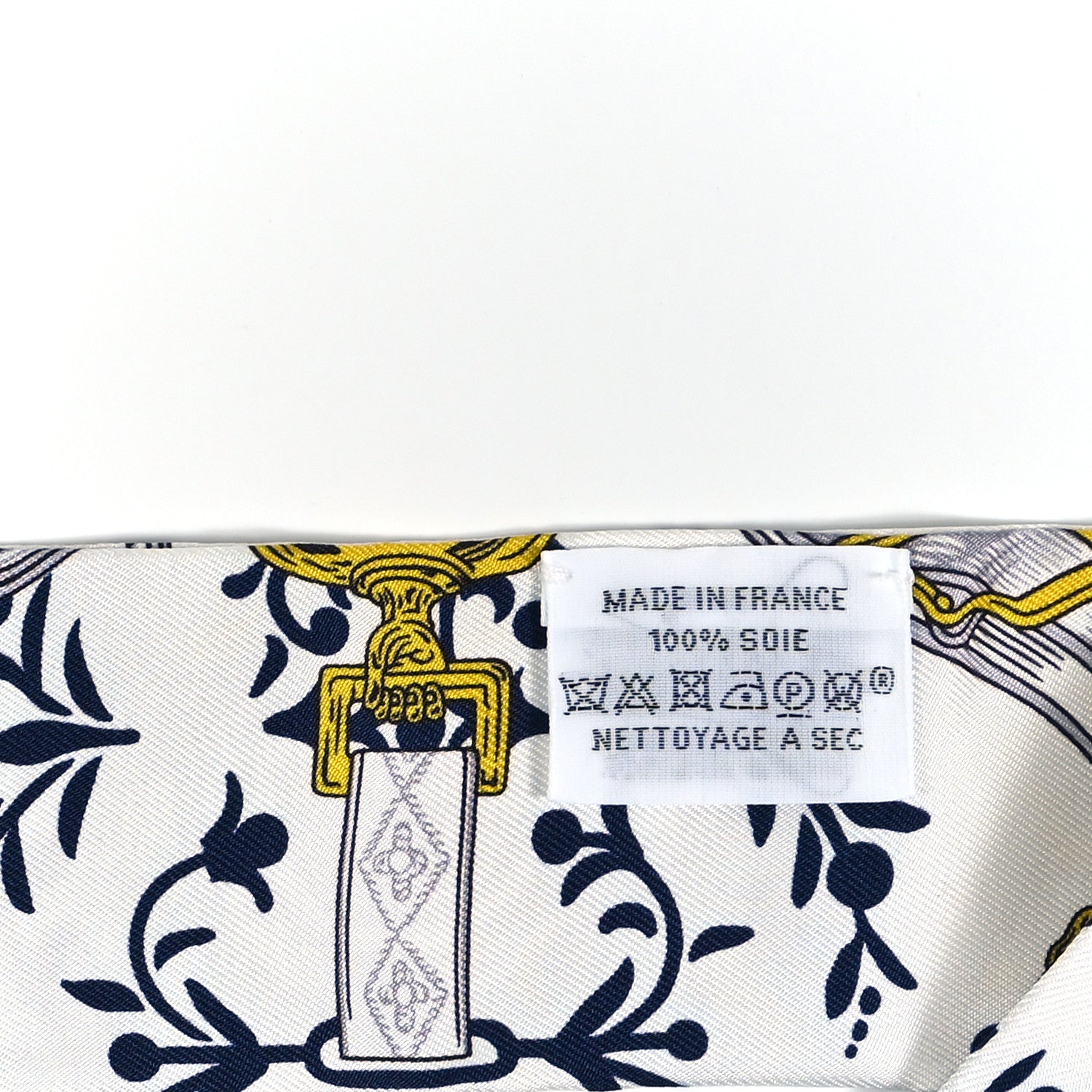 Hermes Silk Etriers Remix Twilly Marine White Or 3 of 4