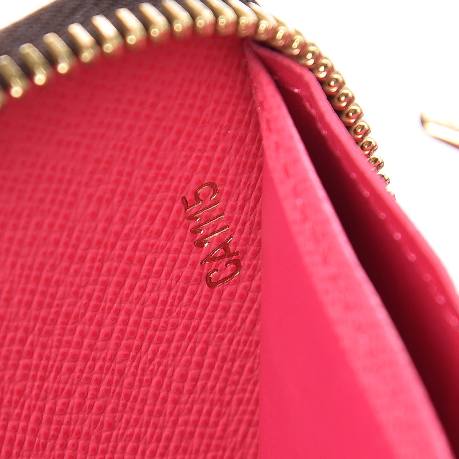 Louis Vuitton Monogram V Zippy Wallet Grenade 7 of 8