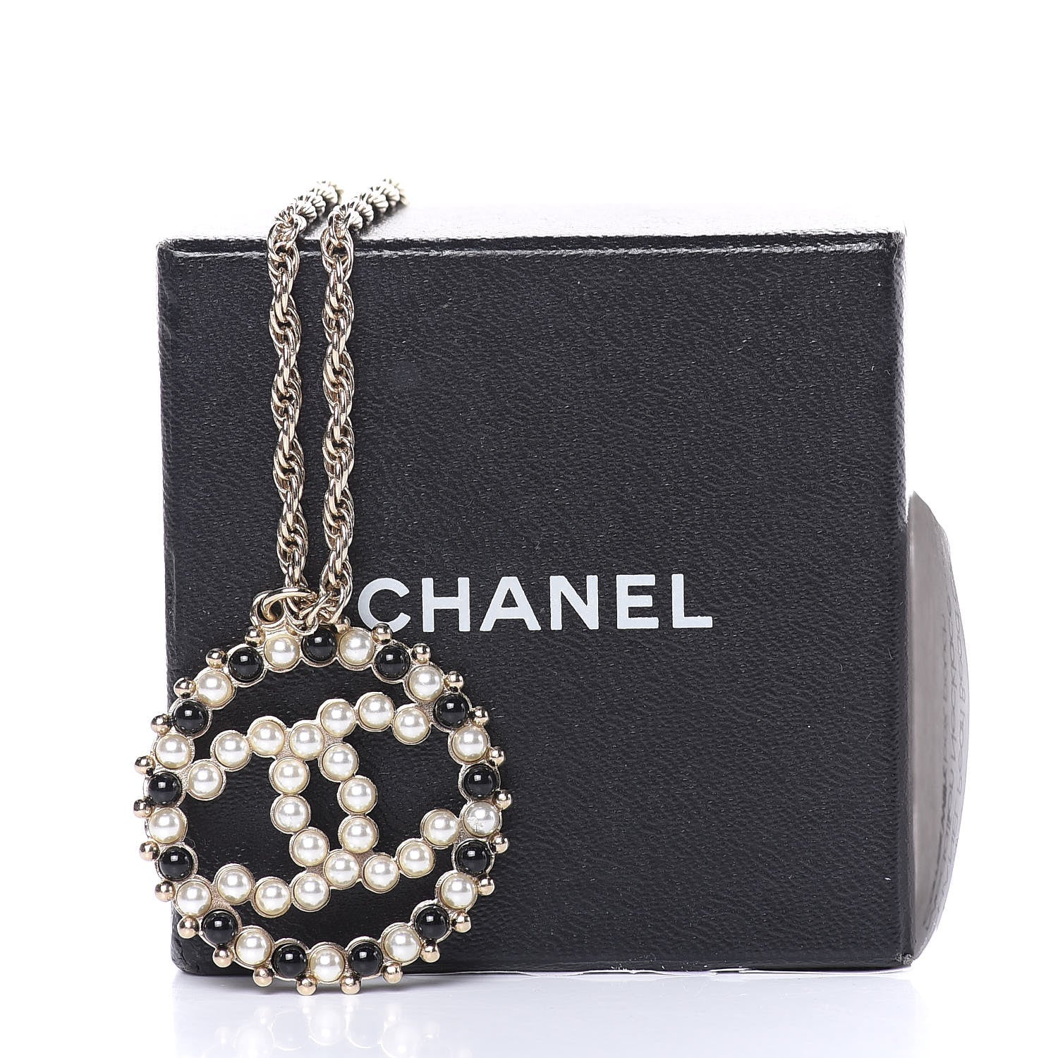 Chanel Pearl Bead CC Medallion Necklace Gold Pearly White Black 6 of 6