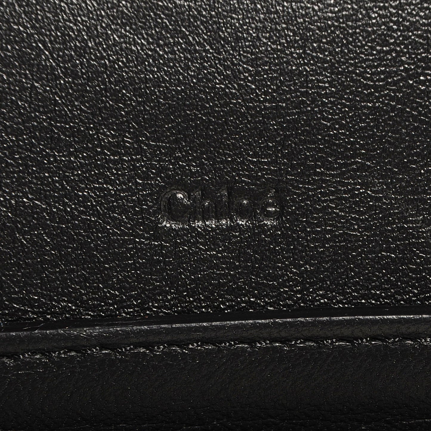 Calfskin Medium Military Paraty Black