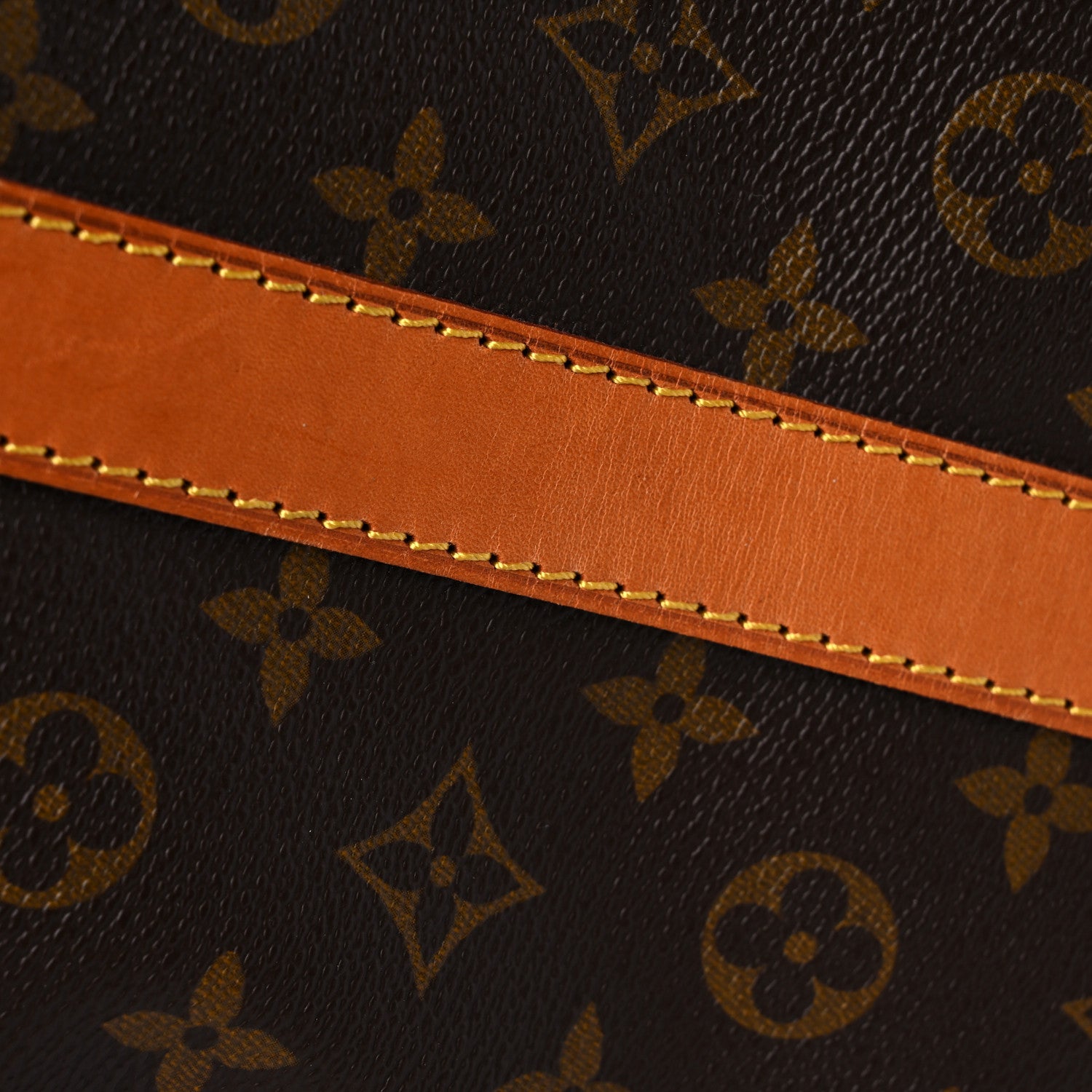 Louis Vuitton Monogram Keepall Bandouliere 55 17 of 36