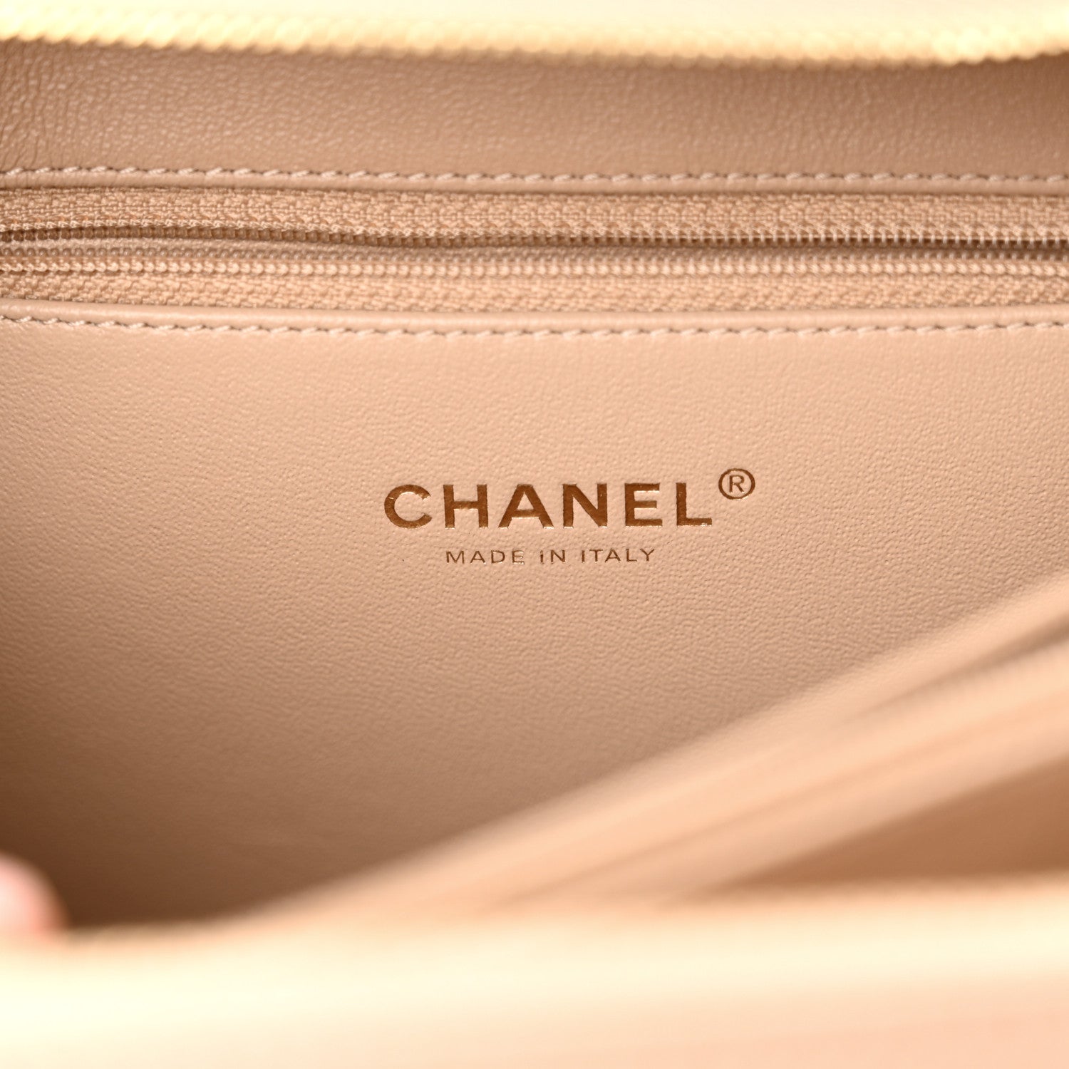 Chanel Caviar Quilted Medium CC Filigree Vanity Case Beige 6 of 10
