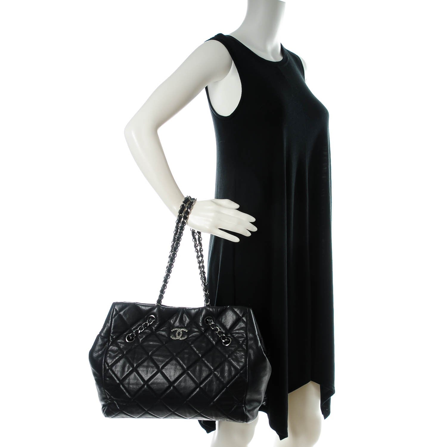 Chanel Soft Caviar Quilted Large Cells Tote Black 2 of 7