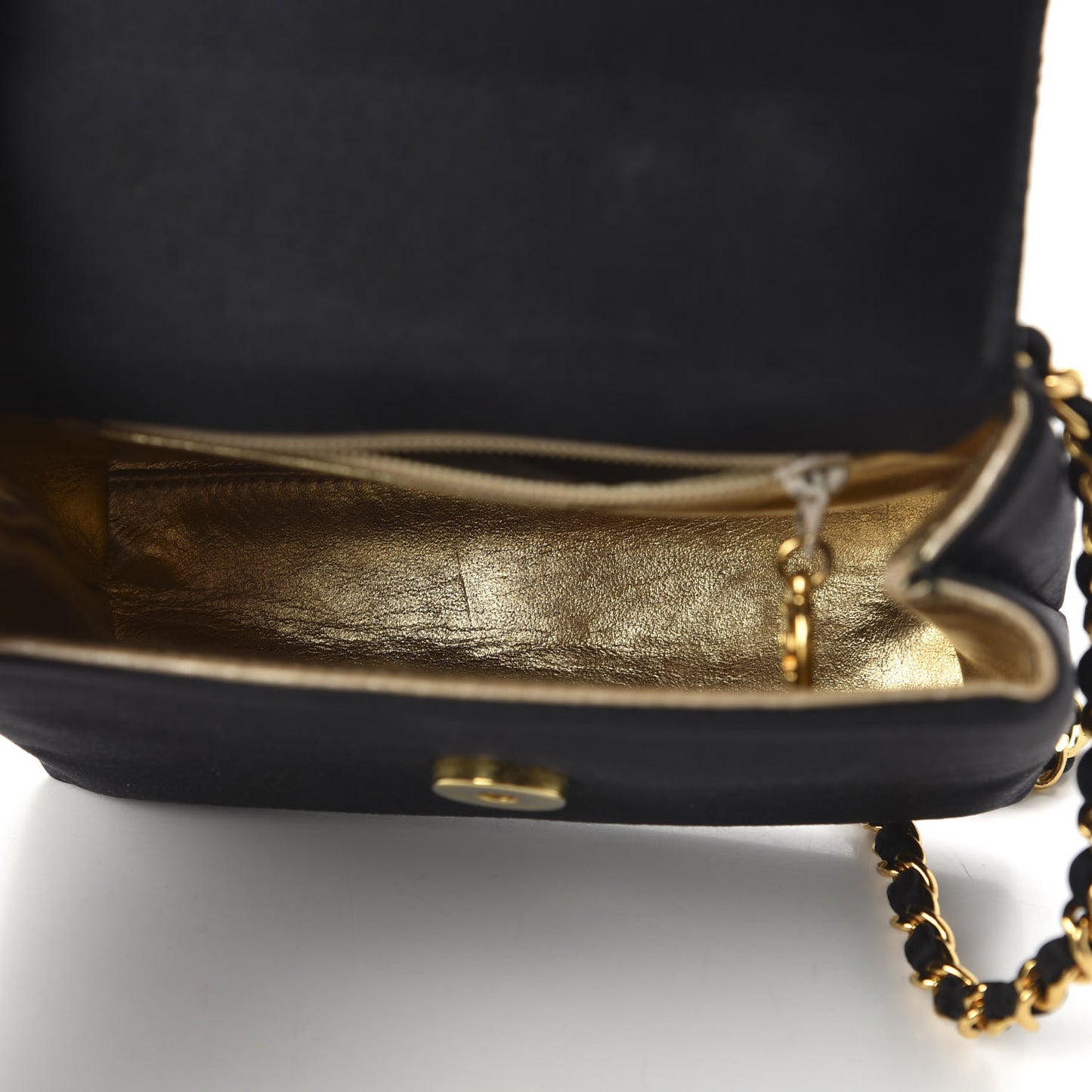 Satin Camellia Flap Black