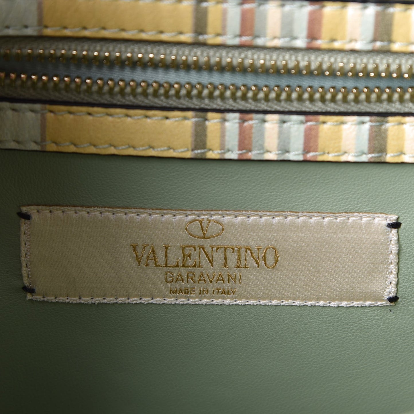 Vitello Native Couture 1975 Medium Glam Lock Rockstud Flap Multicolor
