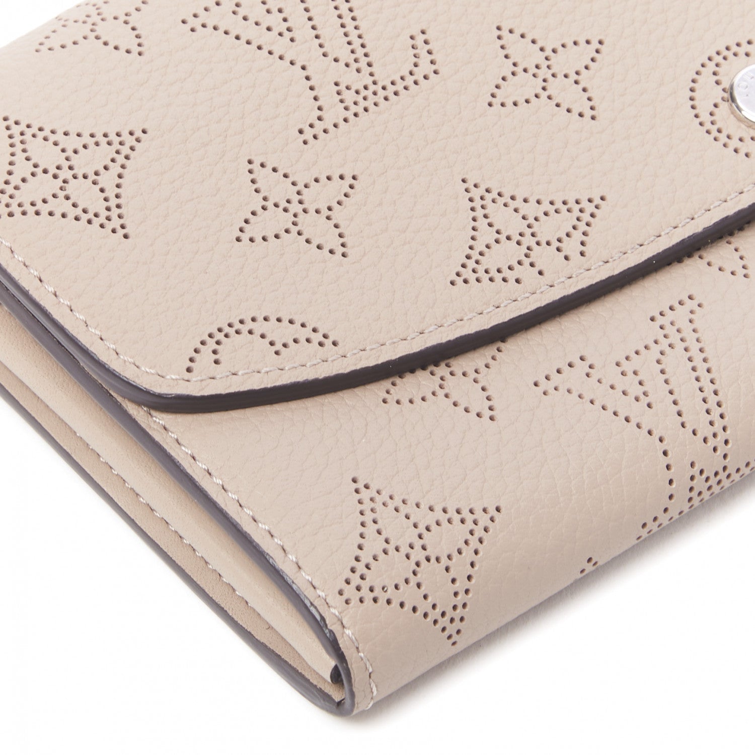 Louis Vuitton Mahina Iris Wallet NM Galet 5 of 7