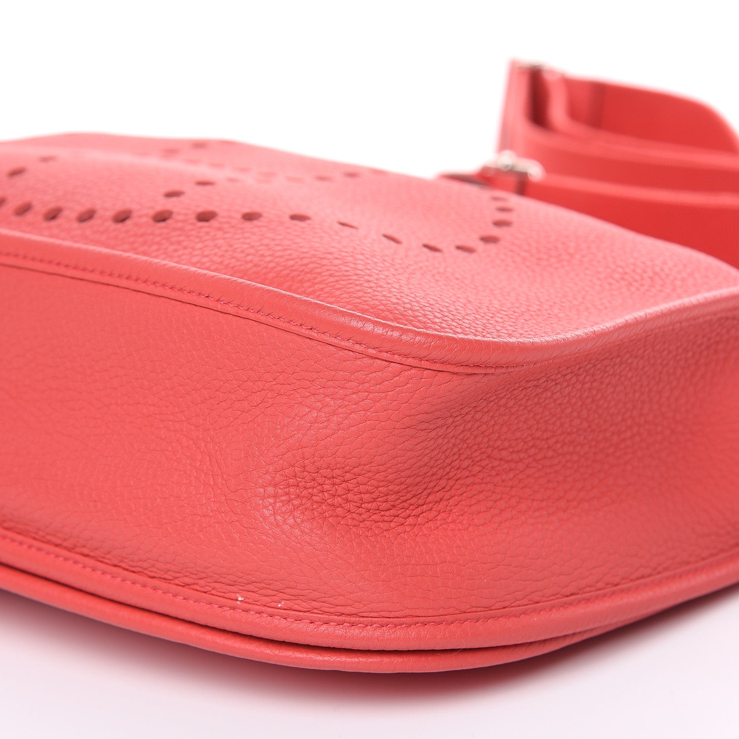 Hermes Taurillon Clemence Evelyne III GM Bougainvillea 11 of 11