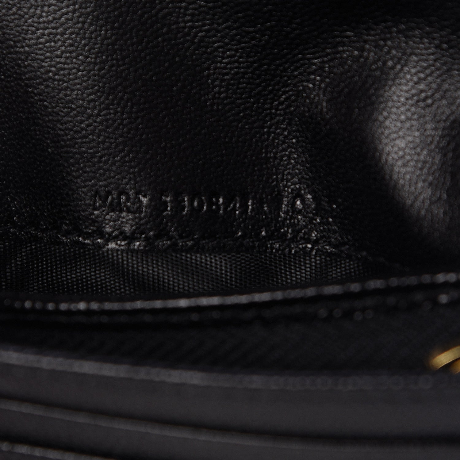 Saint Laurent Grain De Poudre Matelasse Chevron Monogram Card Case Black 7 of 8