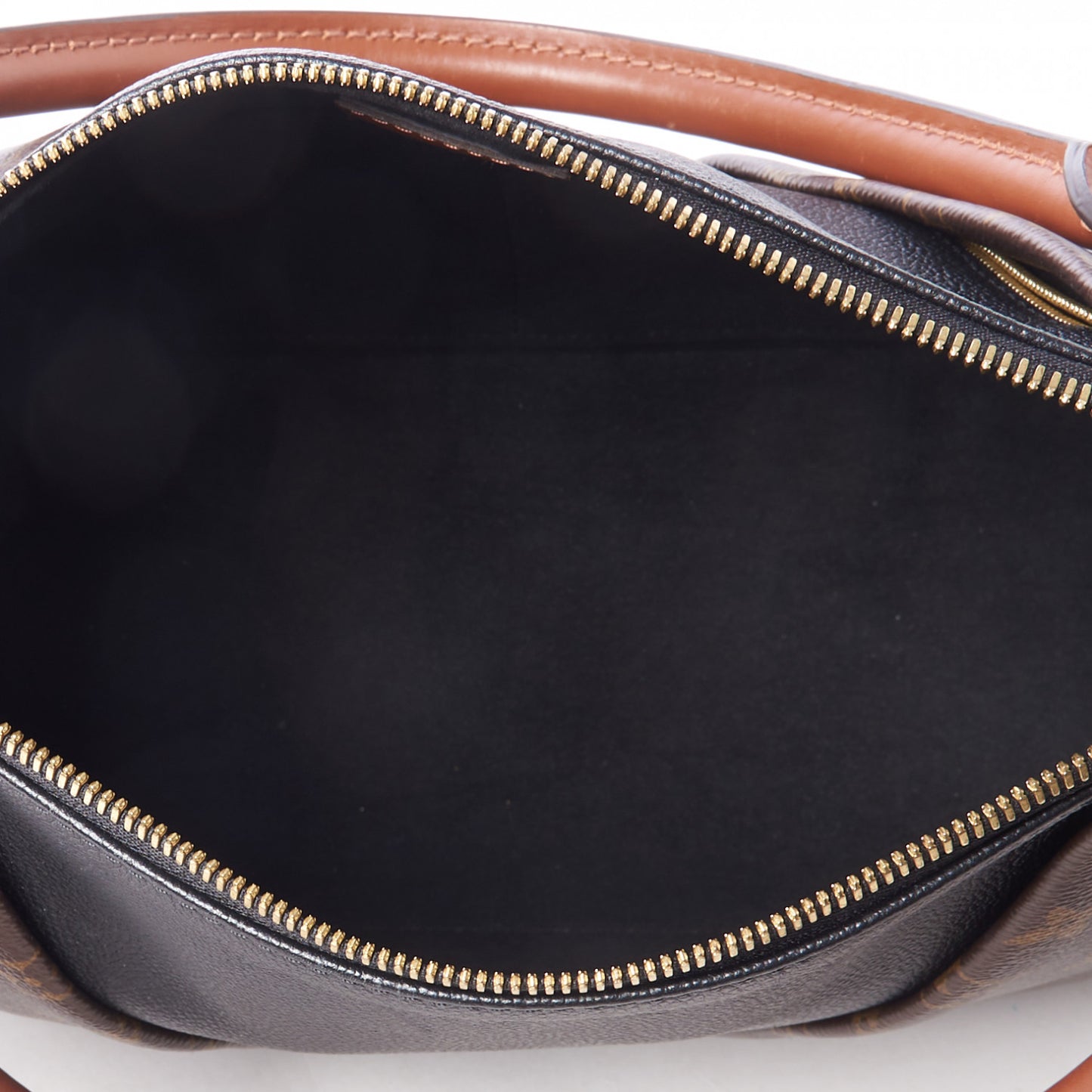 Monogram V Tote MM Black