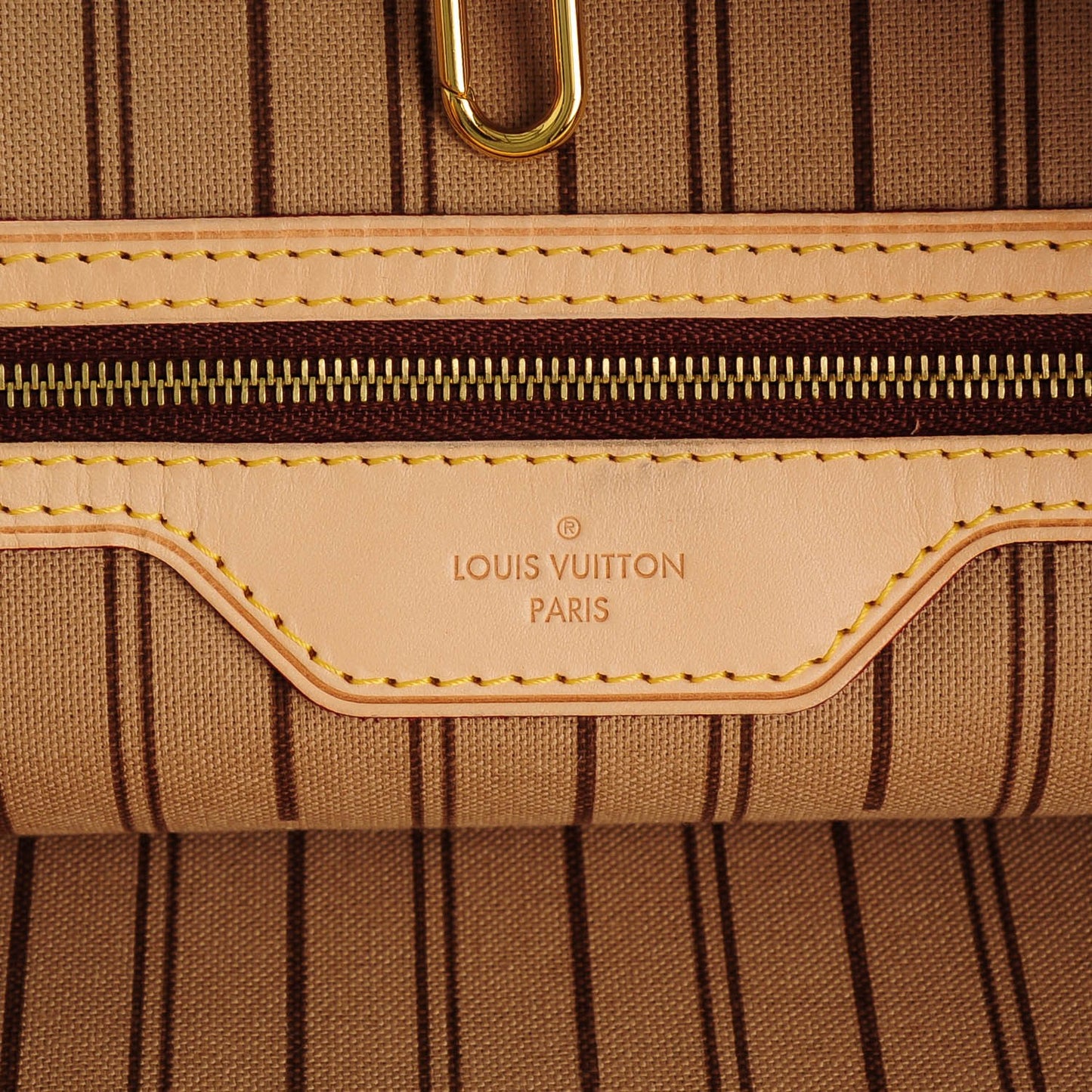 Monogram Delightful MM