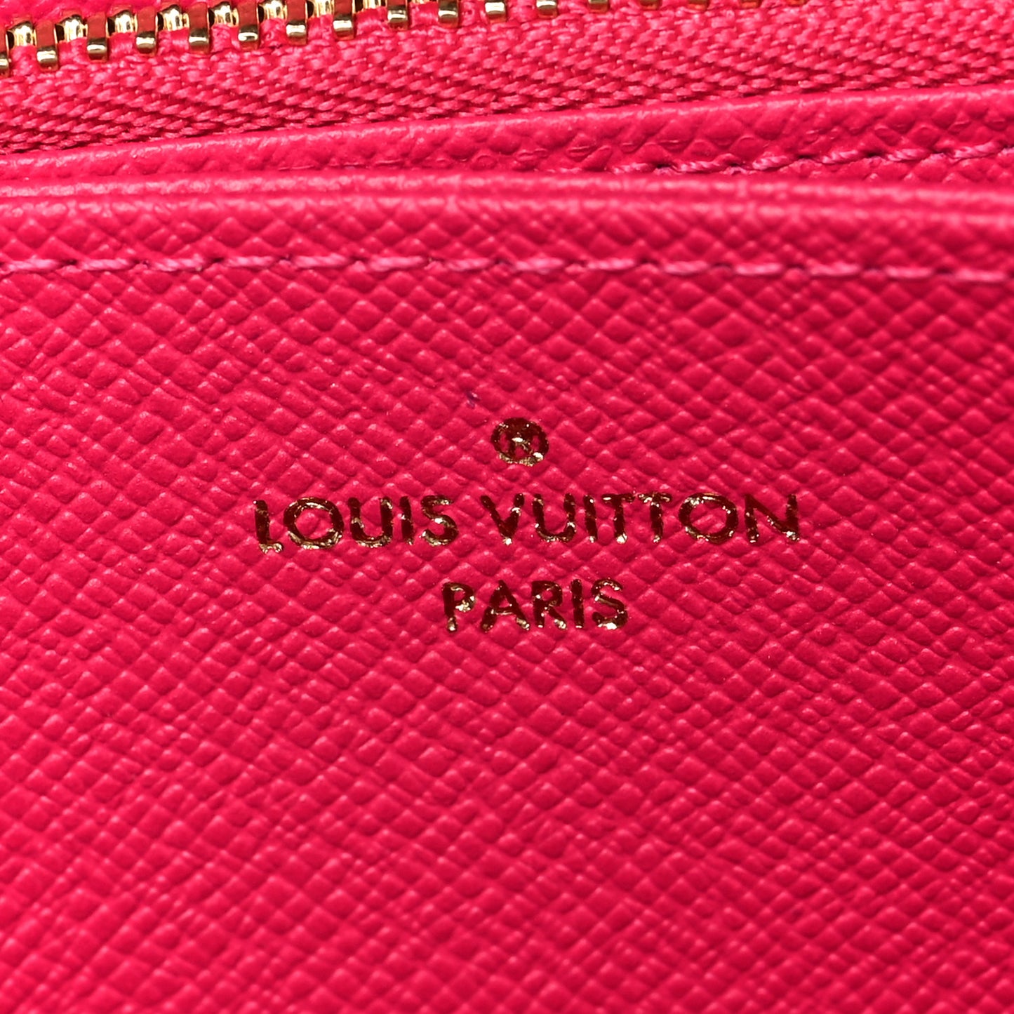 Damier Ebene 2019 Christmas Animation Zippy Wallet