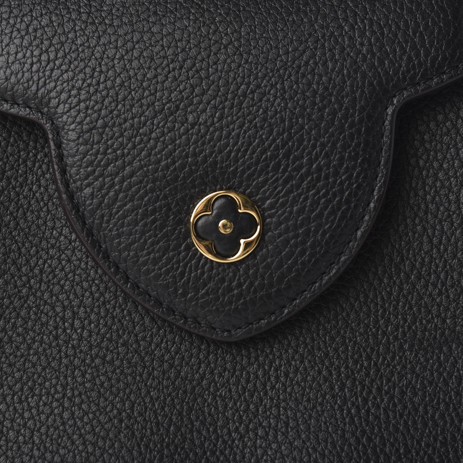 Louis Vuitton Taurillon Capucines PM Black 12 of 13