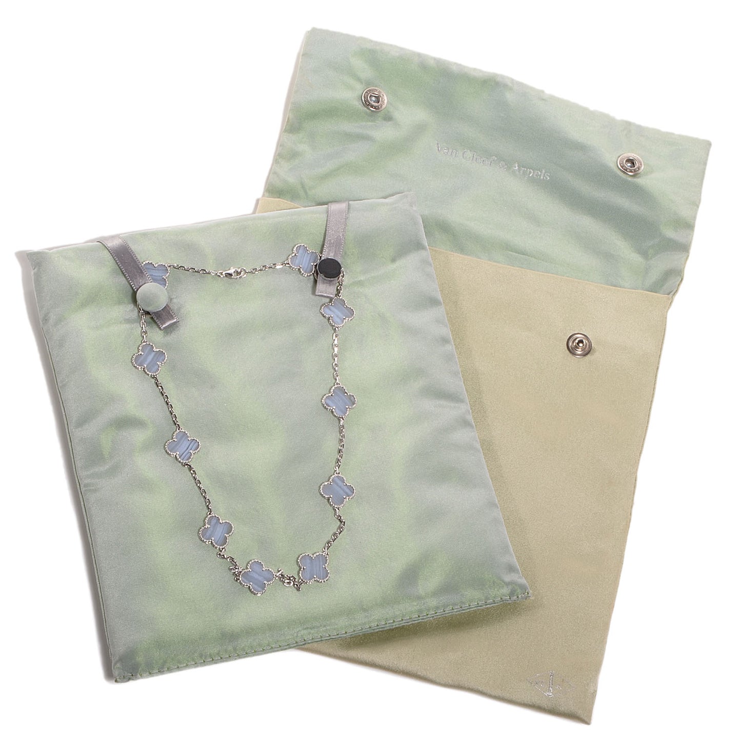 18K White Gold Chalcedony 10 Motifs Vintage Alhambra Necklace