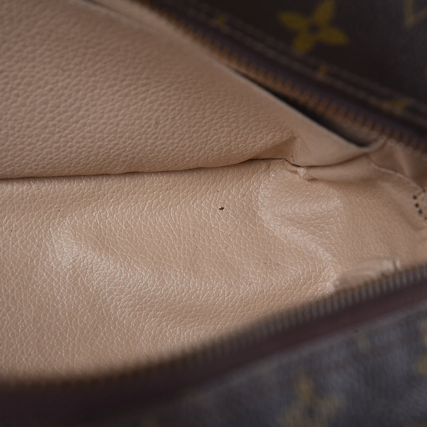 Monogram Trousse Toilette 28