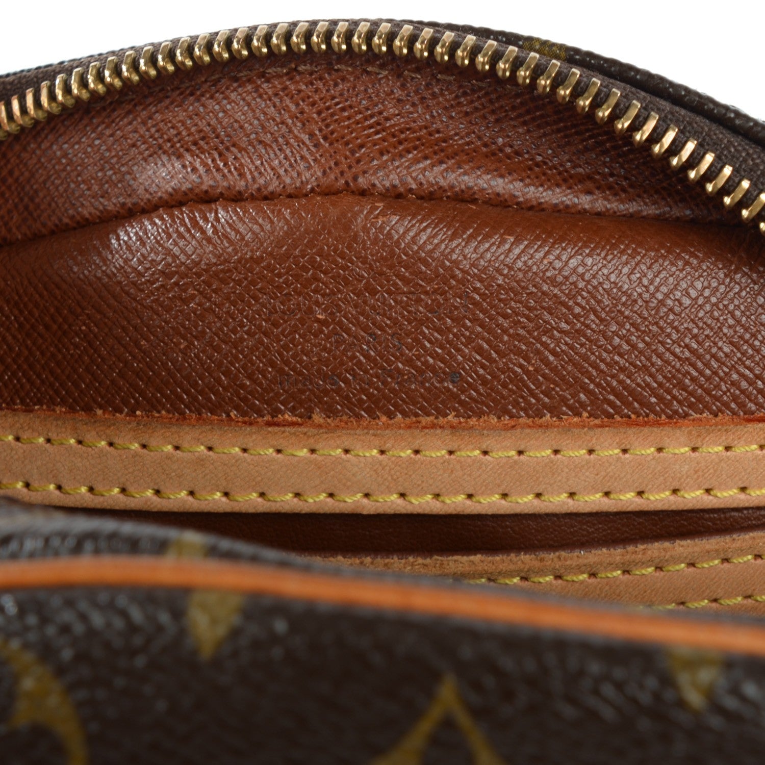 Louis Vuitton Monogram Blois 6 of 8