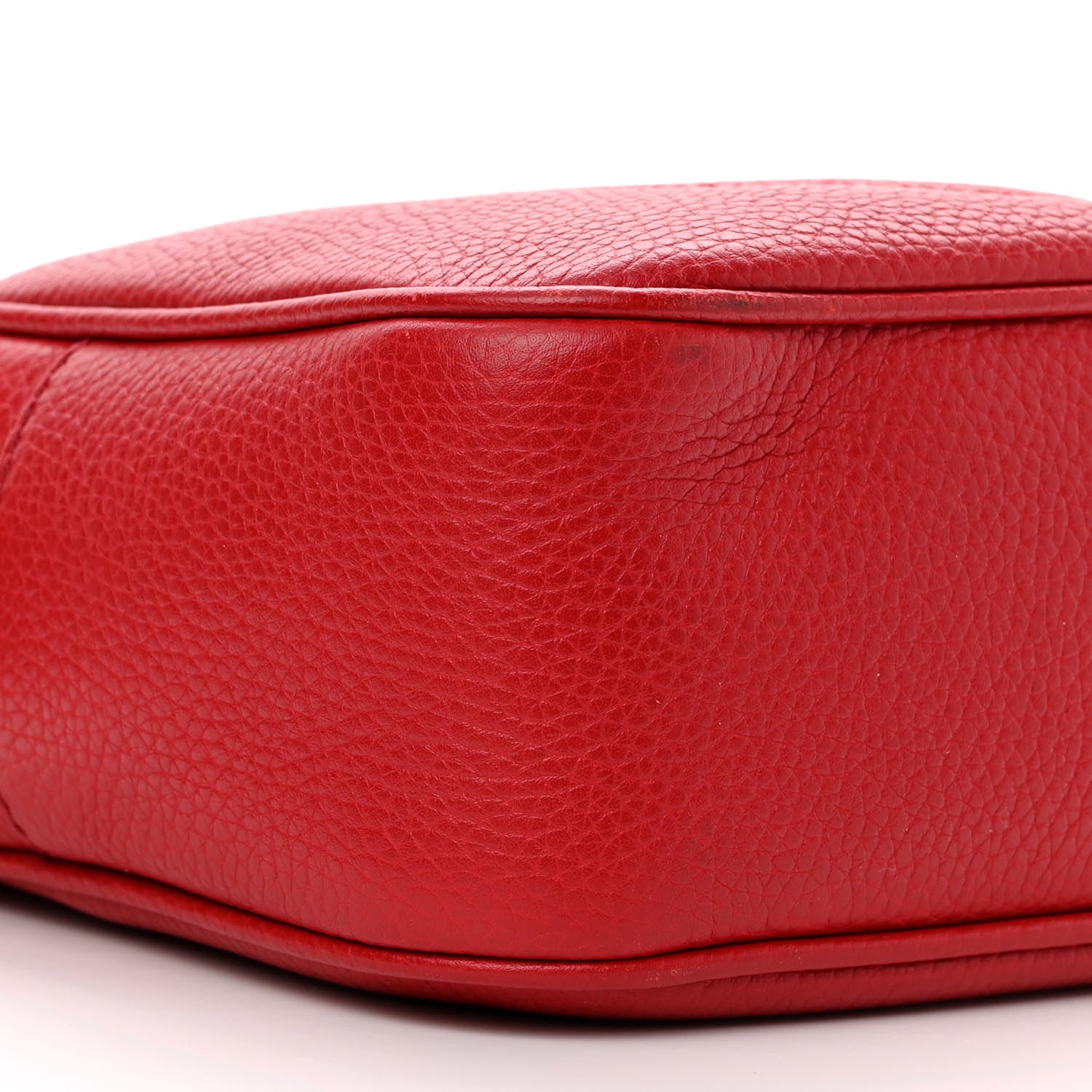Gucci Pebbled Calfskin Small Soho Disco Bag Tabasco Red 9 of 10