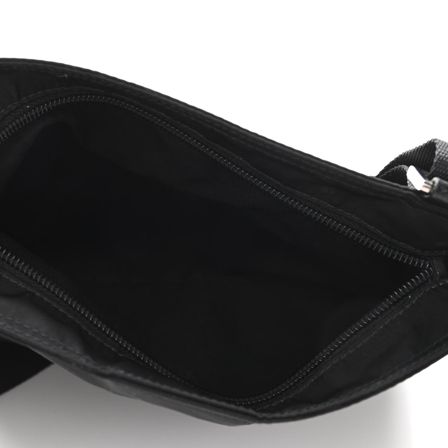 Nylon Vela Flat Messenger Bag Black