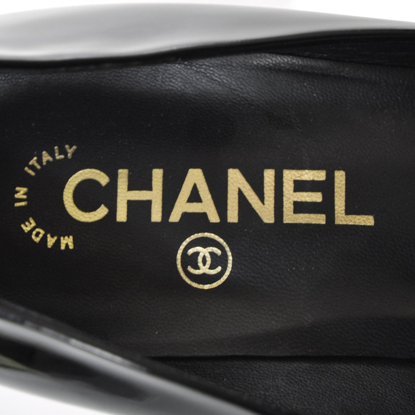 Patent CC Heels 39.5 Black and Gold