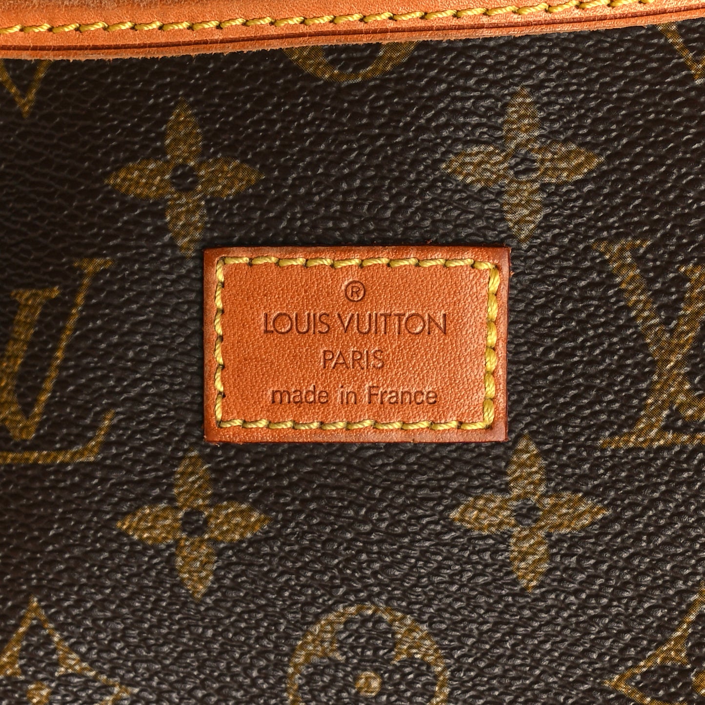 Monogram Saumur 35