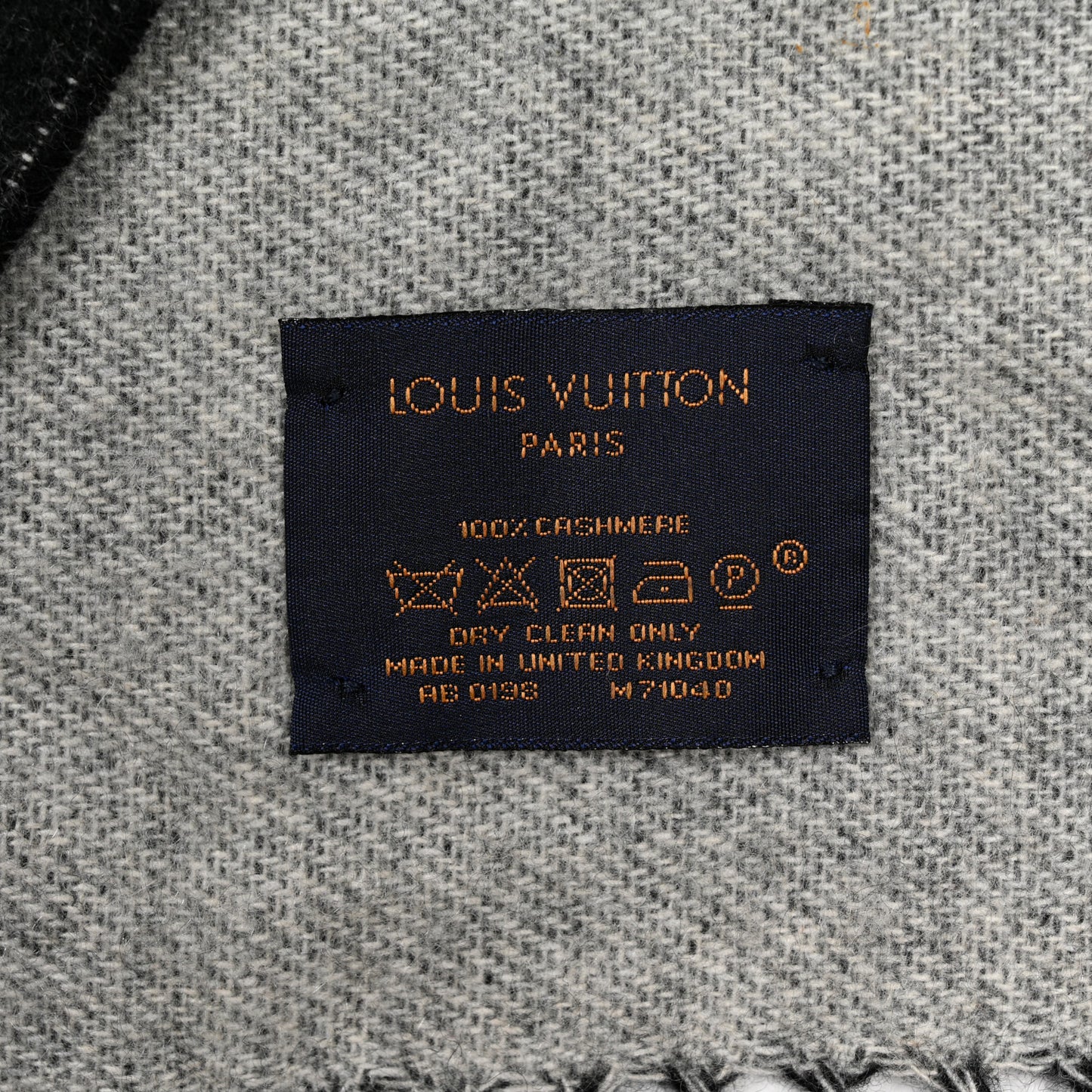 Cashmere Monogram Reykjavik Scarf Black