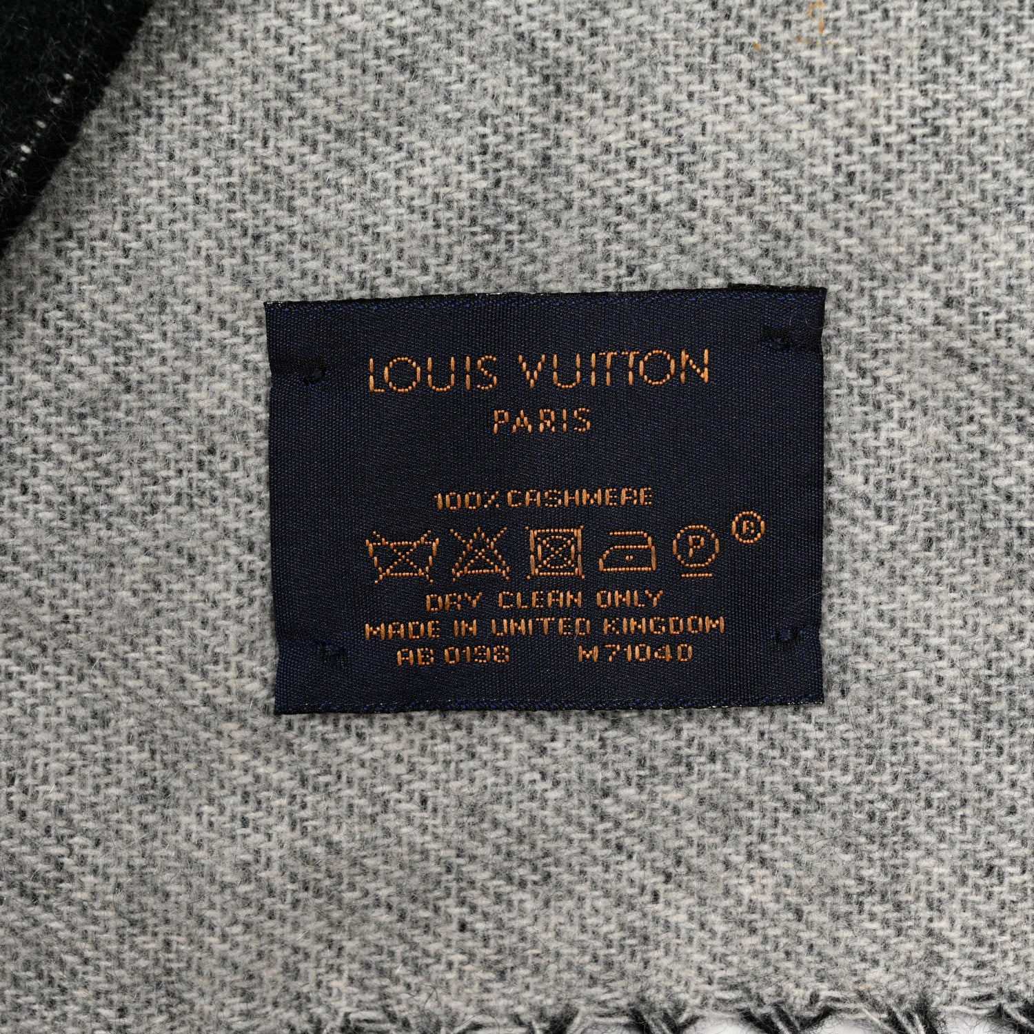 Louis Vuitton Cashmere Monogram Reykjavik Scarf Black 3 of 4