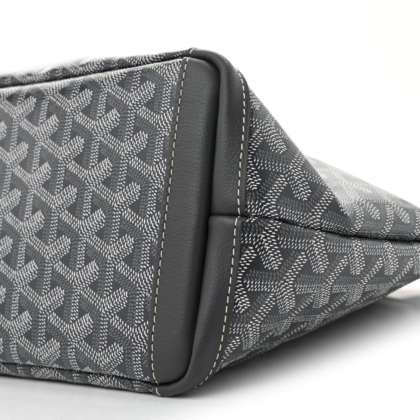 Goyardine Artois MM Grey