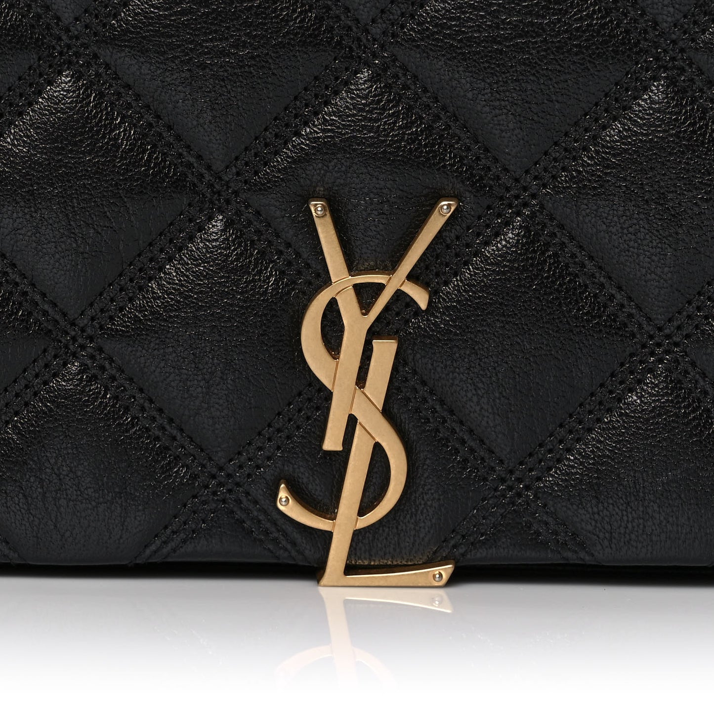 Lambskin Diamond Quilted Becky Chain Wallet Black