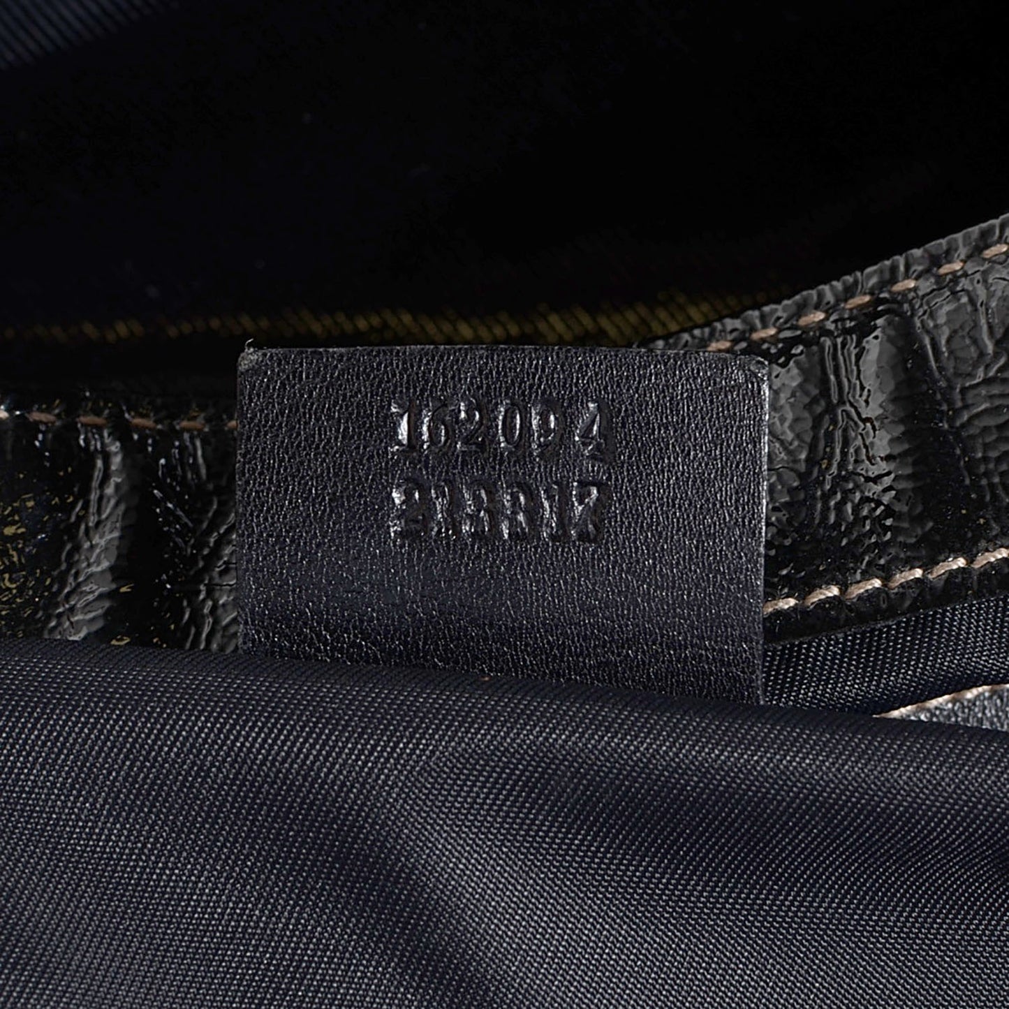 Dialux Medium Britt Tote Black