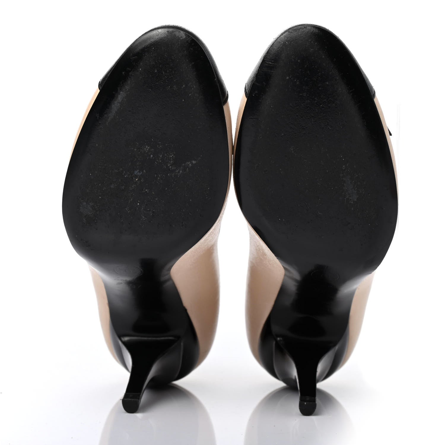 Chanel Lambskin Cap Toe Bow Pumps 37 Beige Black 4 of 4