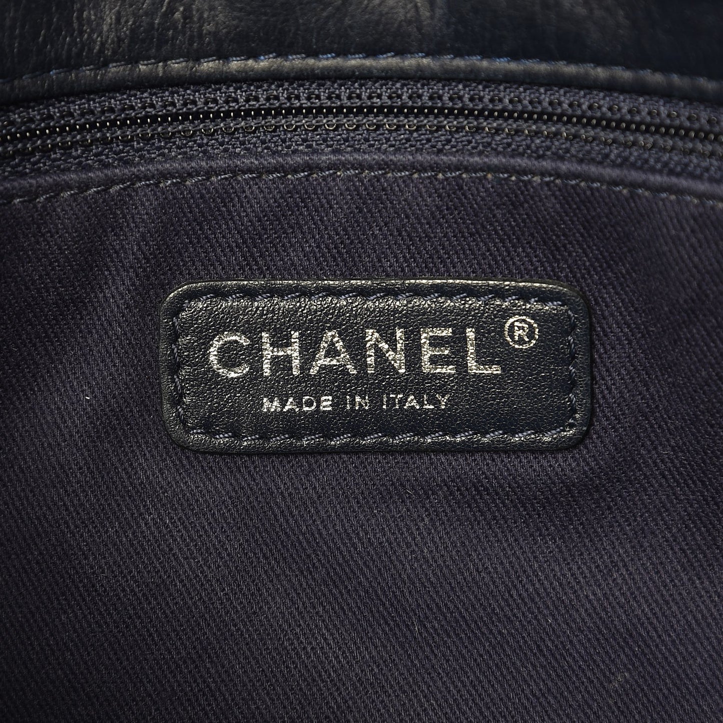 Iridescent Calfskin New Bubble Large Flap Navy