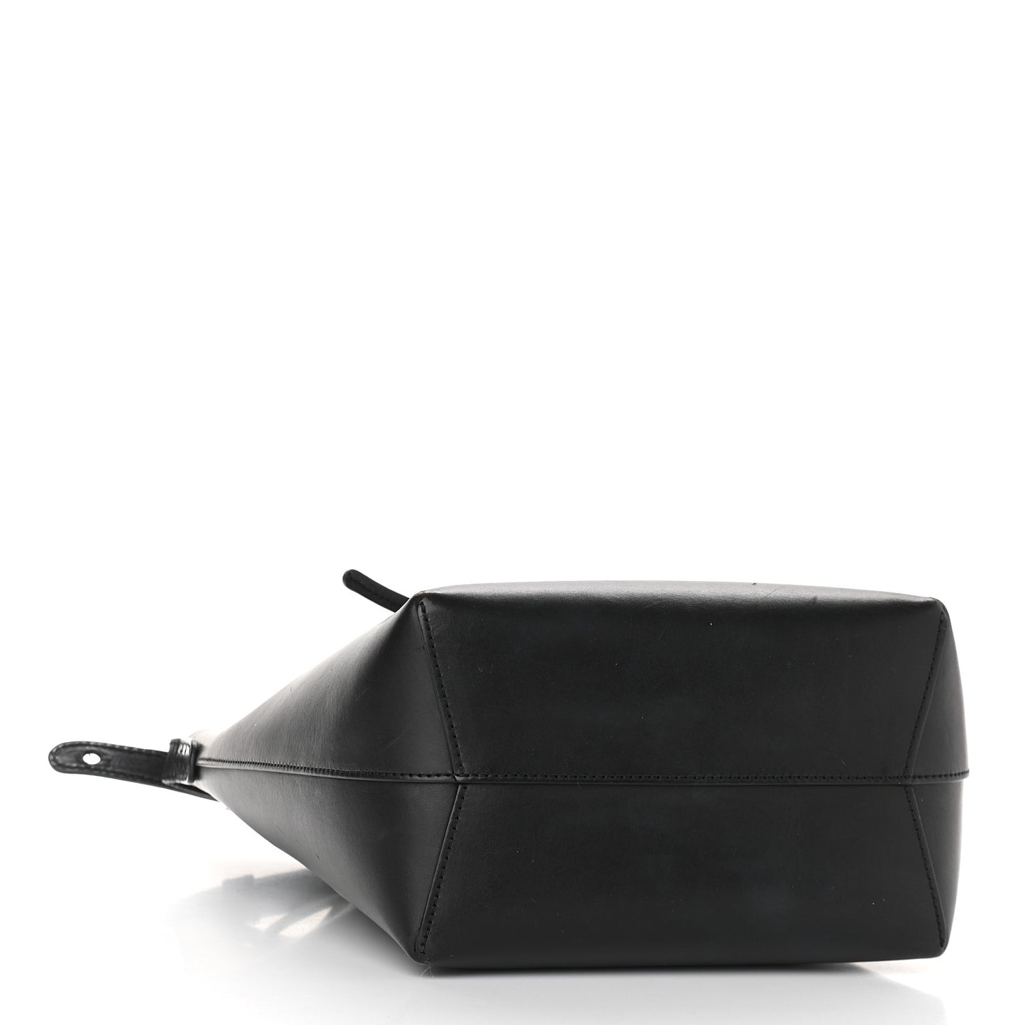 Vegetable Tanned Calfskin Bucket Bag Black Flamma