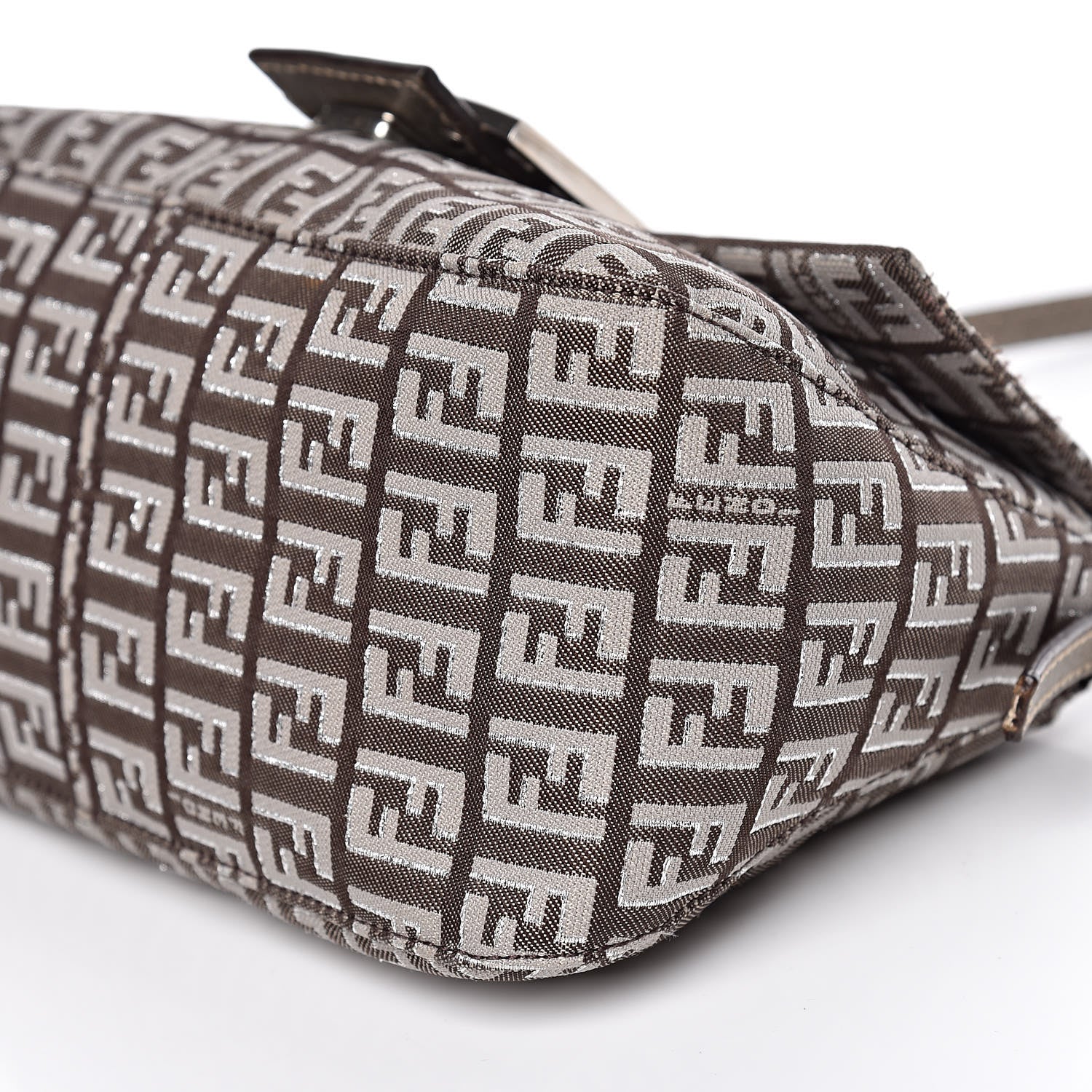 Fendi Zucchino Vachetta Mini Mama Baguette Caffe Argilla Canna di Fucile 9 of 9