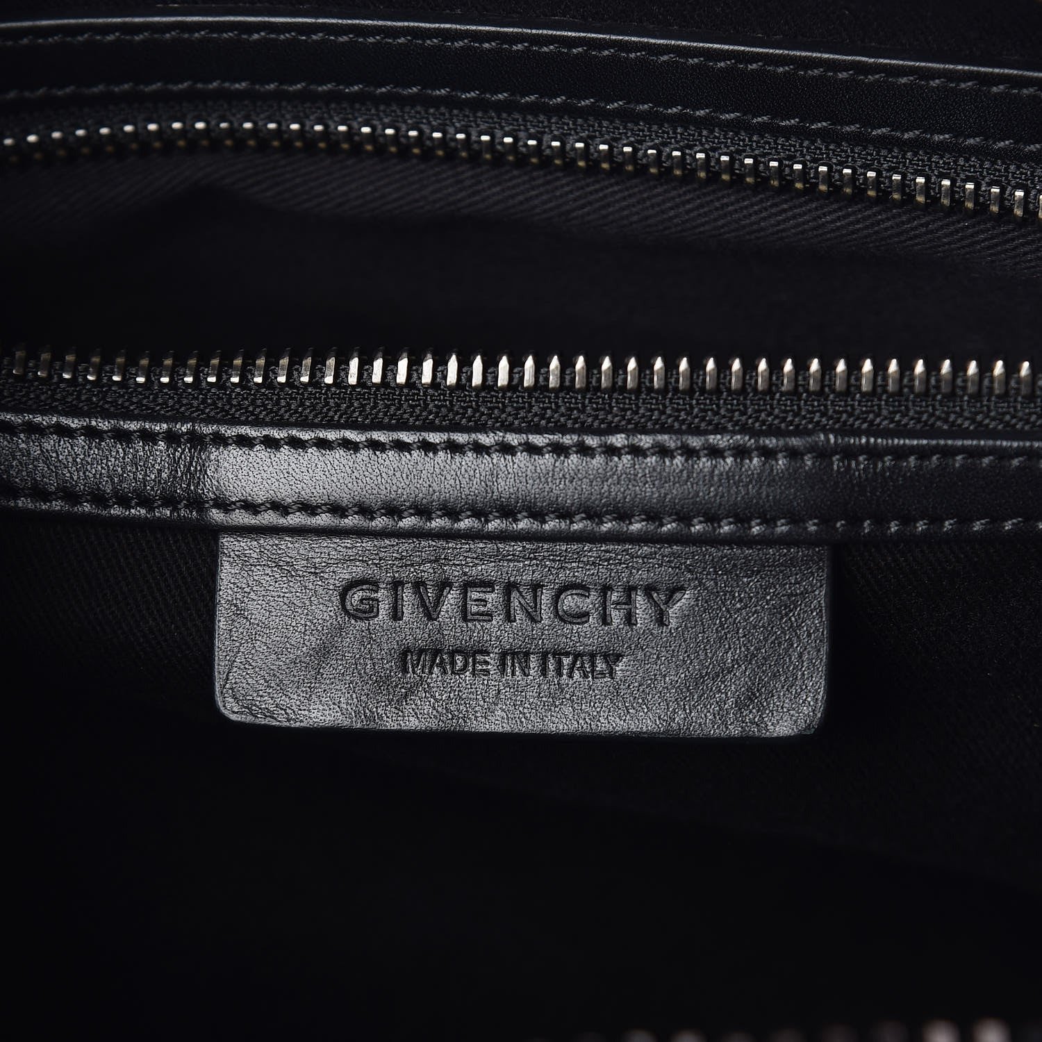 Givenchy Sugar Goatskin Kenya Metal Medium Antigona Deep Blue 6 of 11
