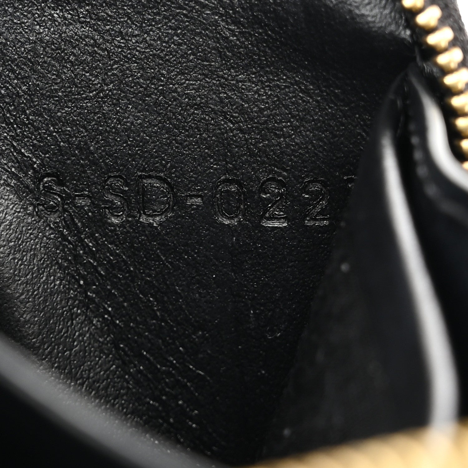 Celine Grained Calfskin Compact Zipped Wallet Black 1792213