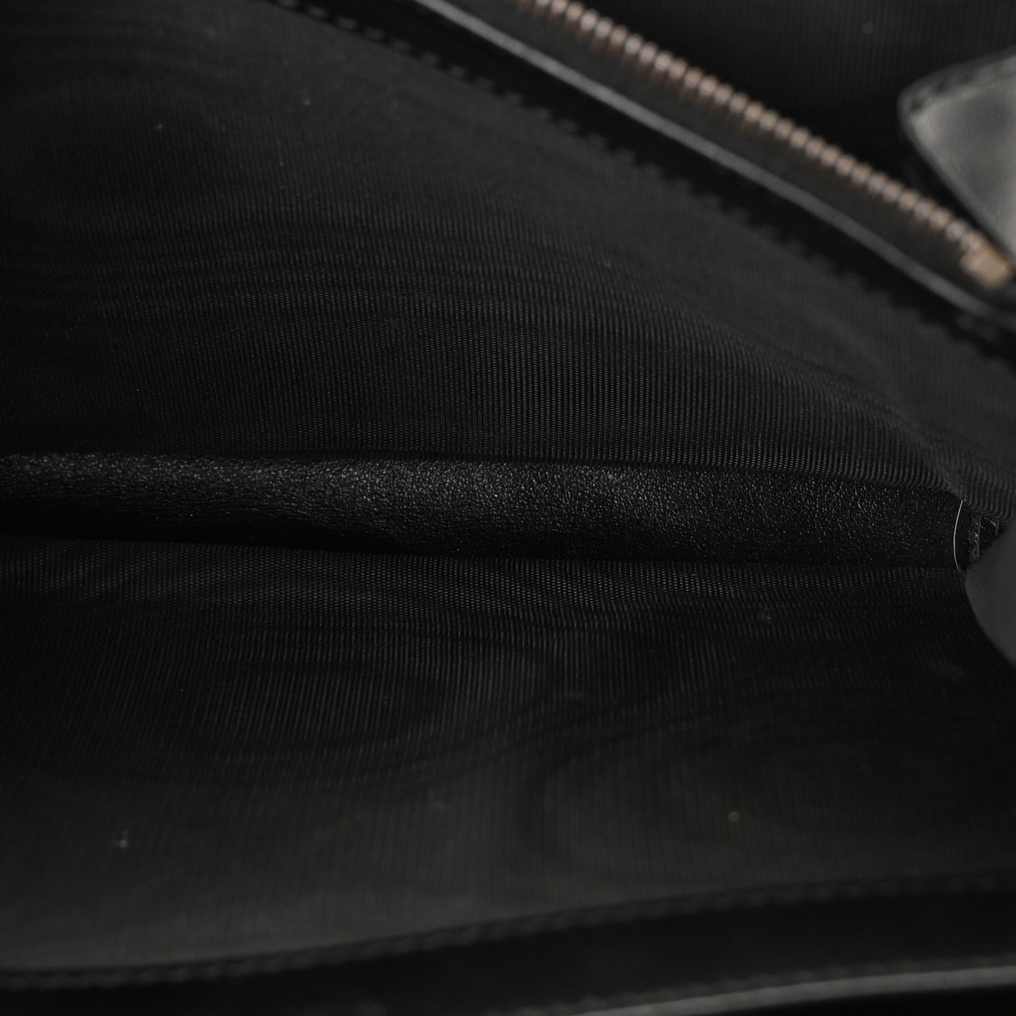 Calfskin Matelasse GG Marmont Chain Wallet Black