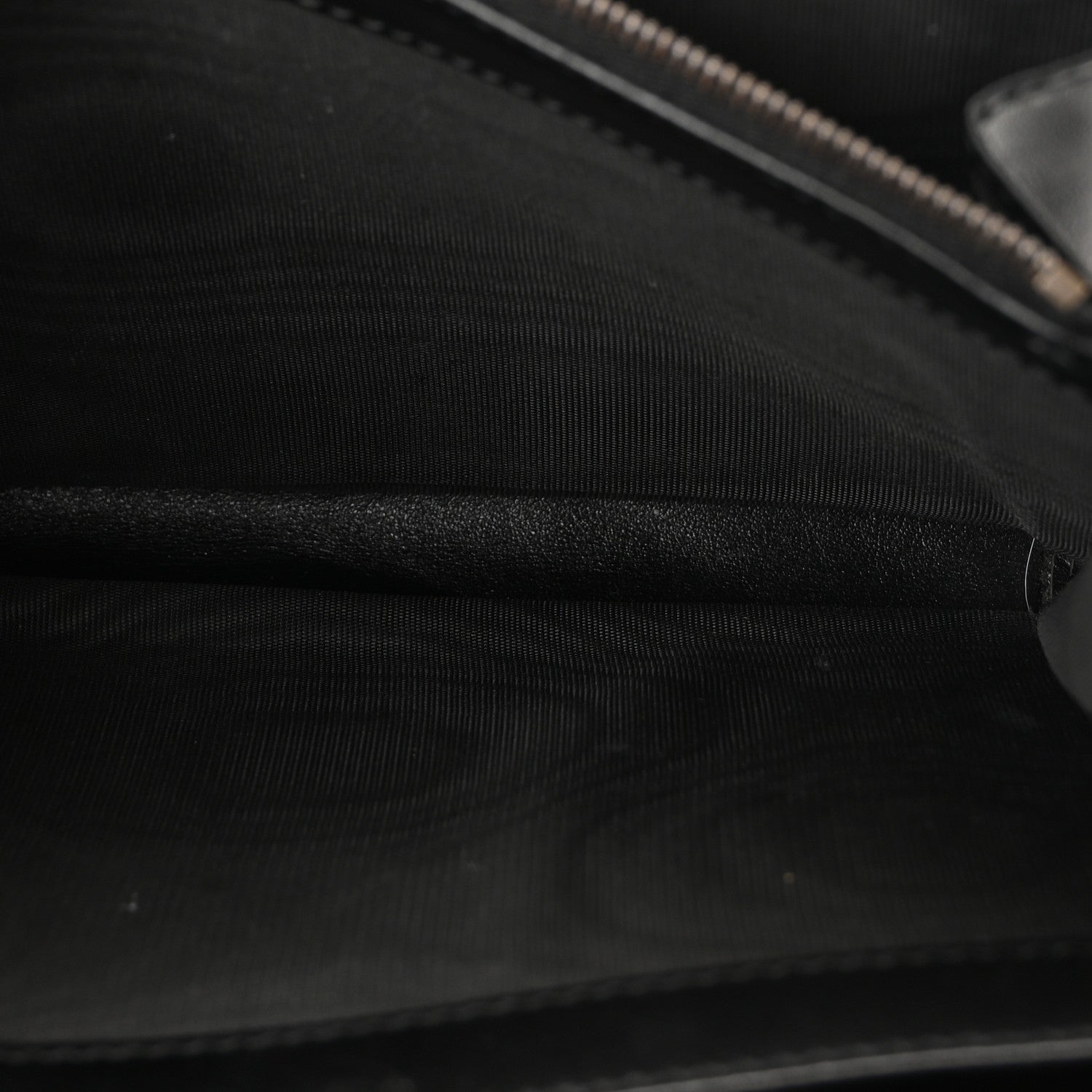Gucci Calfskin Matelasse GG Marmont Chain Wallet Black 5 of 11