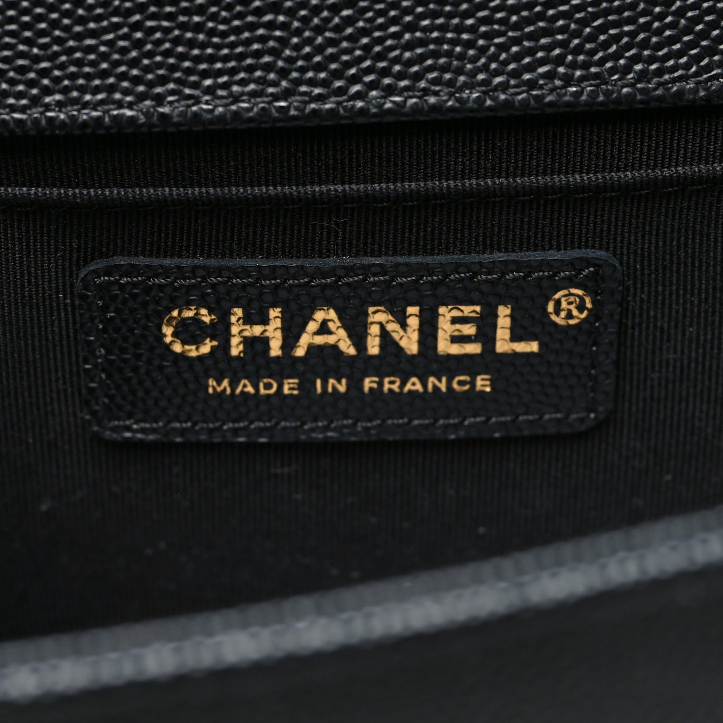 Caviar Quilted Medium Boy Flap Black