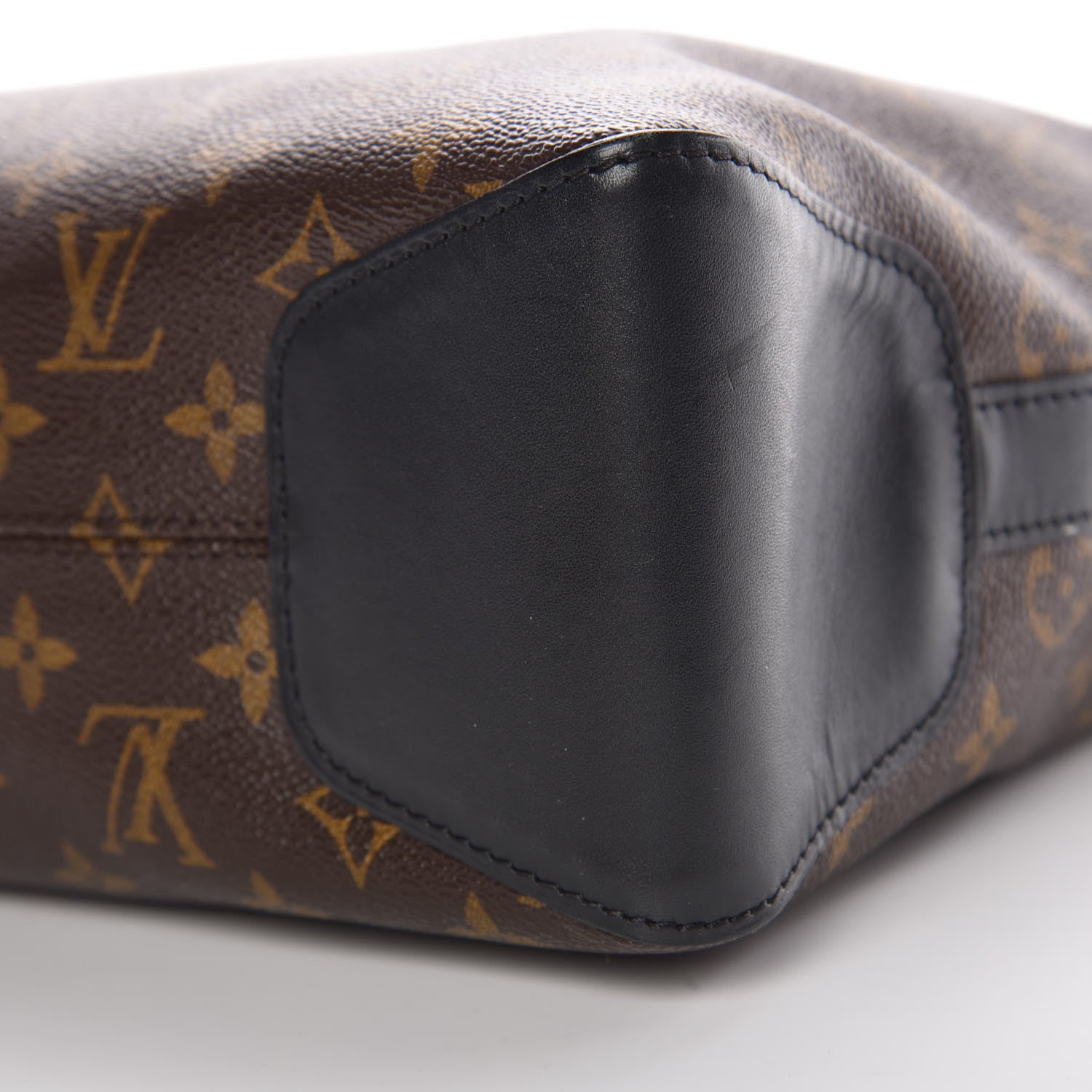 Louis Vuitton Monogram Macassar Torres Messenger 8 of 8